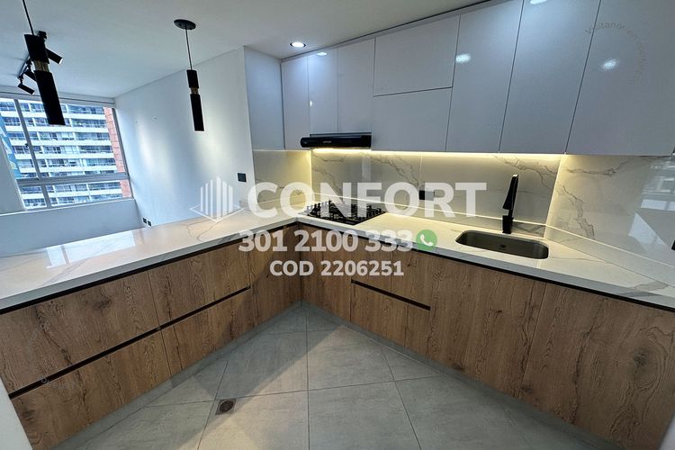Apartaestudio en Arriendo en Lalinde, Medellín - Miniatura 5