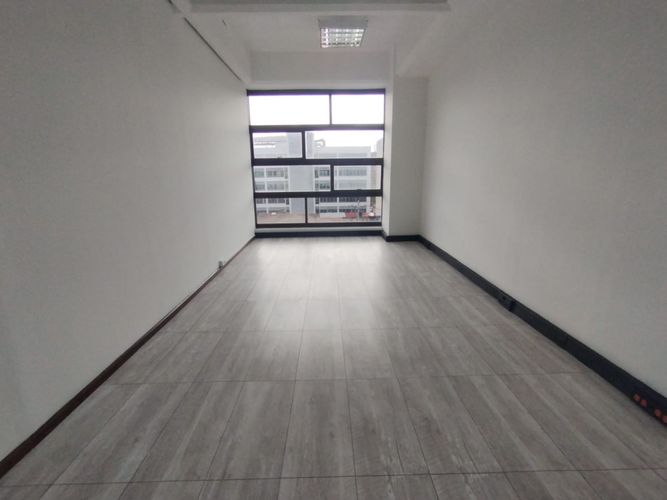 Oficina en Arriendo en Chico norte, Bogotá - Miniatura 4