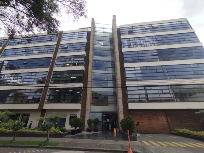 Oficina en Arriendo en Chico norte, Bogotá - Miniatura 11