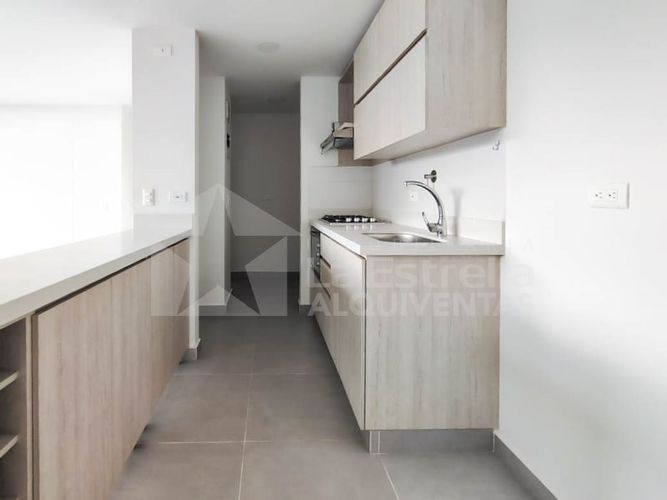 Apartamento en Arriendo en Las Lomitas, Sabaneta - Miniatura 3