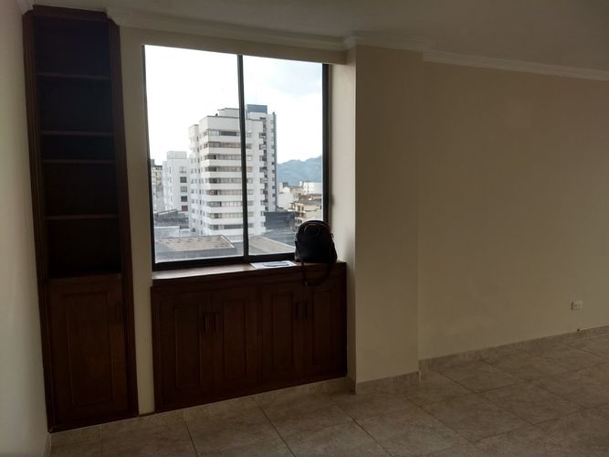 Apartamento en Arriendo en Pereira - Miniatura 3