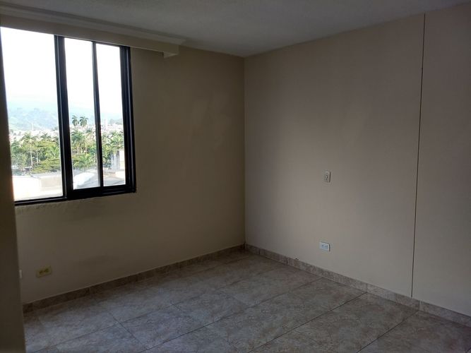 Apartamento en Arriendo en Pereira - Miniatura 7