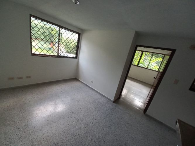 Apartaestudio en Arriendo en Vipasa, Cali - Miniatura 9