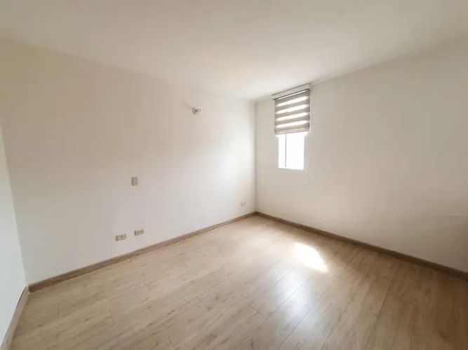 Apartamento en Venta en Mazuren, Bogotá - Miniatura 2