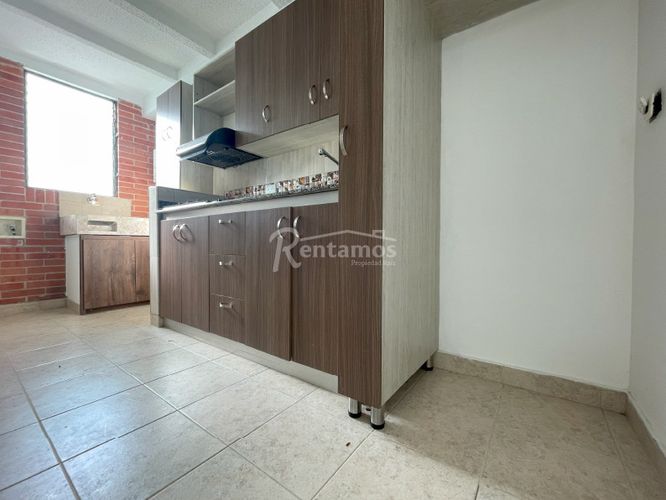 Apartamento en Arriendo en Loma del Escobero, Envigado - Miniatura 4