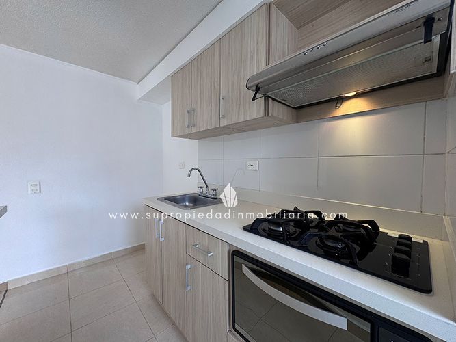 Apartamento en Arriendo en Aves Maria, Sabaneta - Miniatura 6