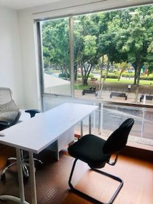 Oficina en Arriendo en Chico norte, Bogotá - Miniatura 3