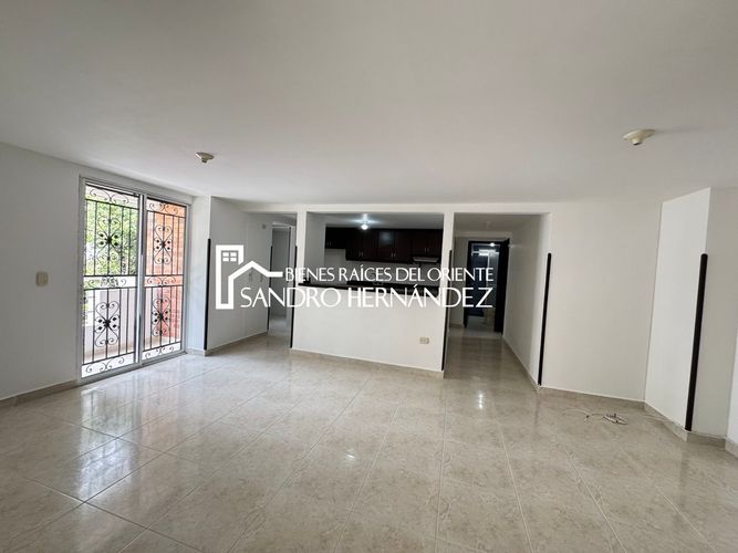Apartamento en Venta en Provenza, Bucaramanga - Miniatura 2