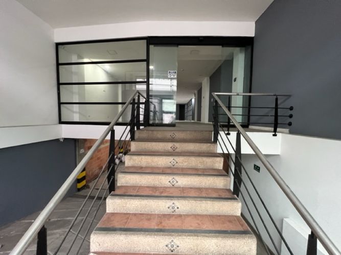 Edificio en  Venta en 12 de Octubre, Bogotá - Miniatura 2