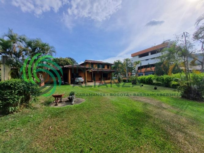 Finca en venta en Floridablanca - Miniatura 3
