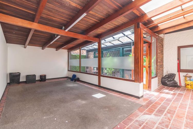 Oficina en arriendo en Quinta camacho, Bogotá - Miniatura 8