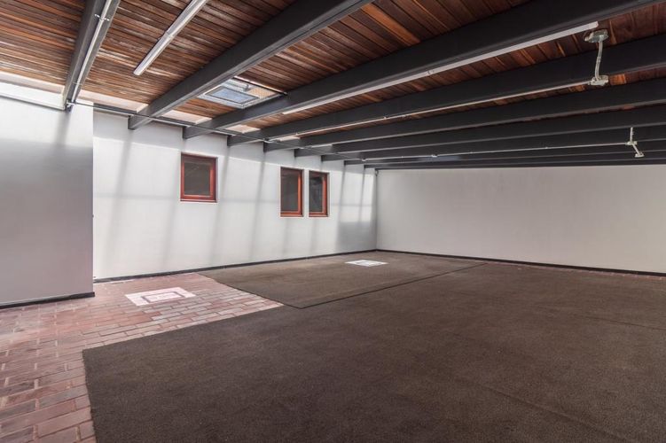 Oficina en arriendo en Quinta camacho, Bogotá - Miniatura 12