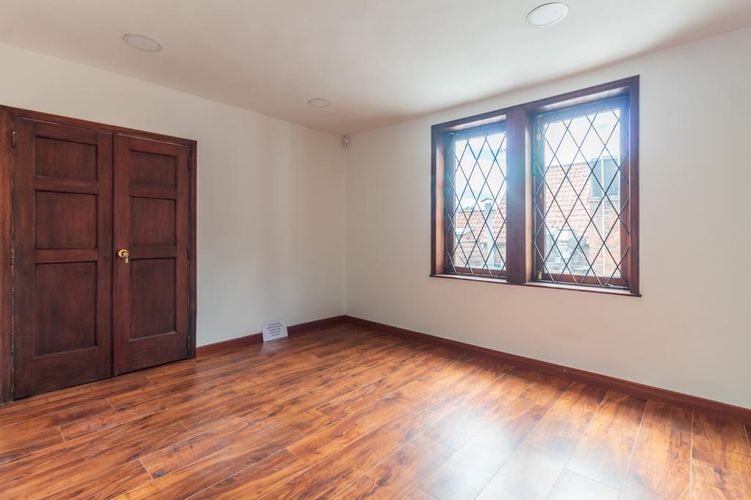 Oficina en arriendo en Quinta camacho, Bogotá - Miniatura 22