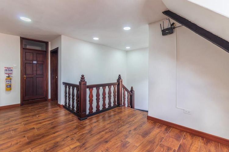 Oficina en arriendo en Quinta camacho, Bogotá - Miniatura 23