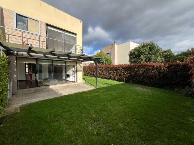 Casa en Arriendo en Cajicá - Miniatura 22