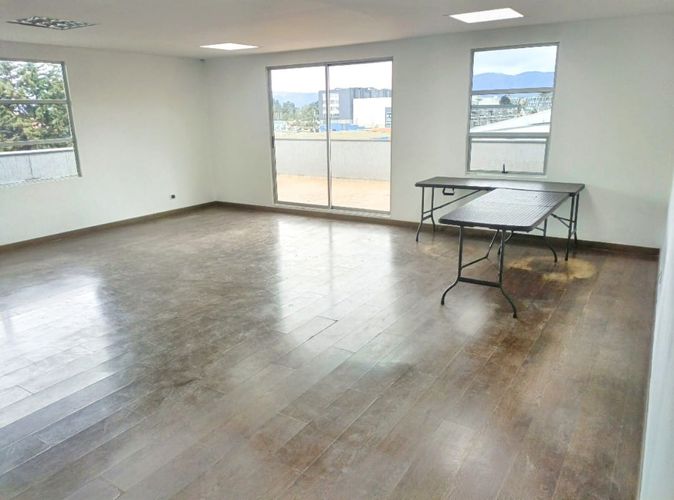 Oficina en Arriendo en Fontibon, Bogotá - Miniatura 4