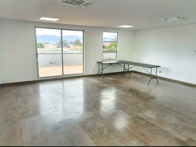 Oficina en Arriendo en Fontibon, Bogotá - Miniatura 6
