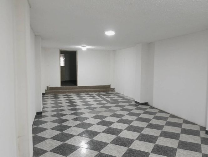 Edificio en Arriendo en Normandia, Bogotá - Miniatura 4