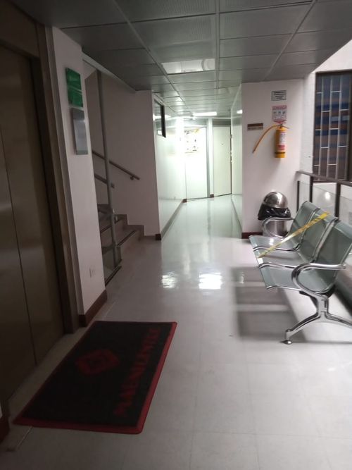 Oficina en  Arriendo en Santa barbara occidental, Bogotá - Miniatura 7