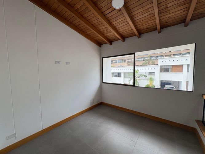 Casa en Arriendo en Medellín - Miniatura 10