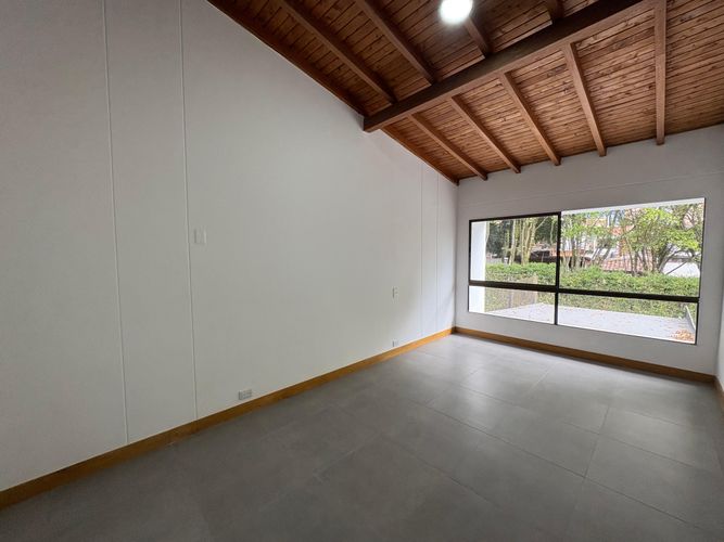 Casa en Arriendo en Medellín - Miniatura 11