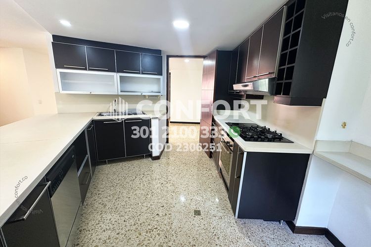 Apartamento en Arriendo en El Poblado, Medellín - Miniatura 9