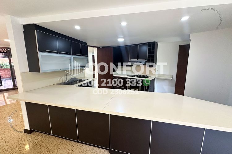 Apartamento en Arriendo en El Poblado, Medellín - Miniatura 10