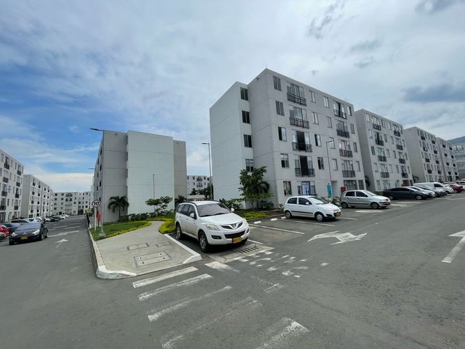Apartamento en Venta en Guabinas, Yumbo - Miniatura 4