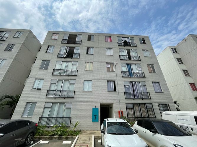Apartamento en Venta en Guabinas, Yumbo - Miniatura 6