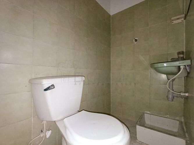 Local en arriendo en Trinidad, Medellín - Miniatura 6