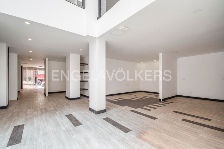 Local en  Venta en Santa Barbara, Bogotá - Miniatura 7
