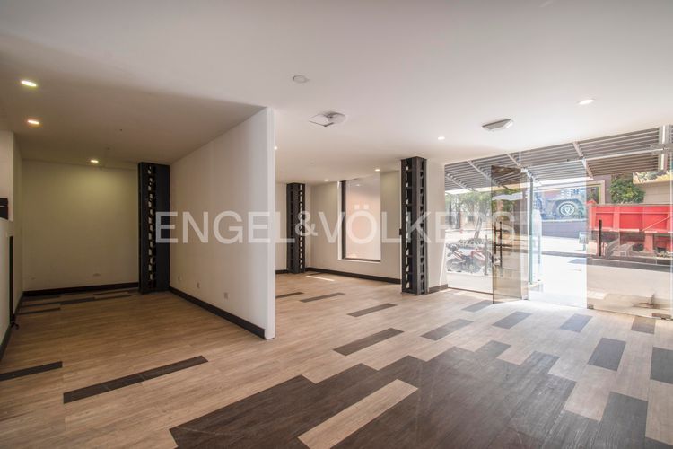 Local en  Venta en Santa Barbara, Bogotá - Miniatura 10