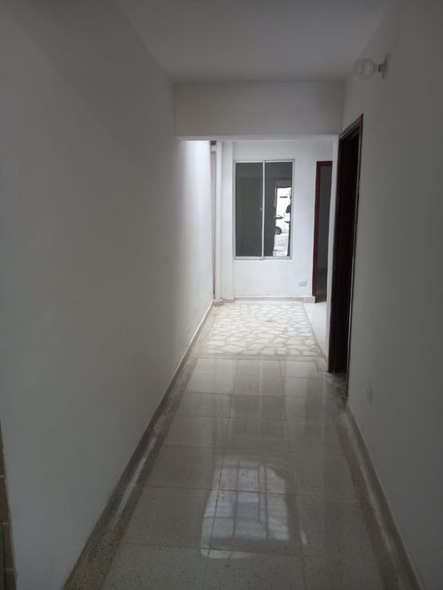 Casa en Arriendo en Laureles, Medellín - Miniatura 3