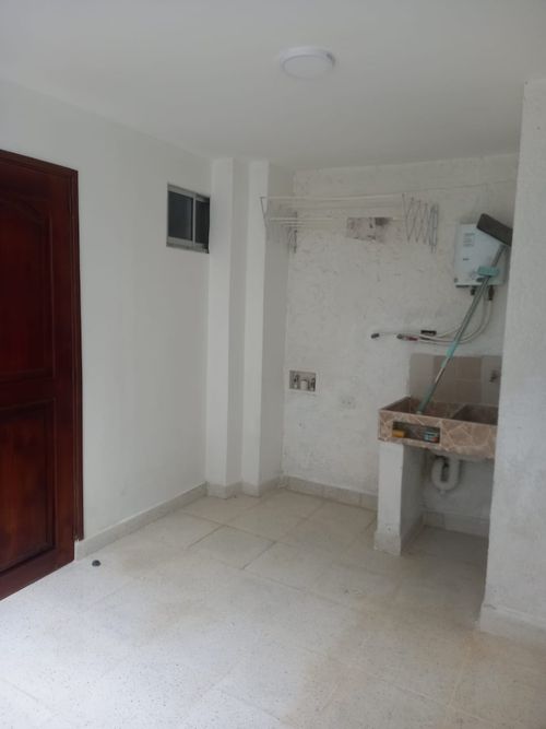 Casa en Arriendo en Laureles, Medellín - Miniatura 5