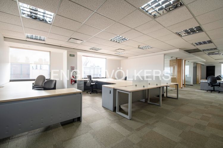 Oficina en  Venta en Los rosales, Bogotá - Miniatura 2
