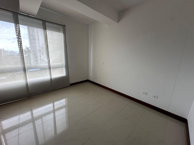 Apartamento en Arriendo en Pinares, Pereira - Miniatura 8