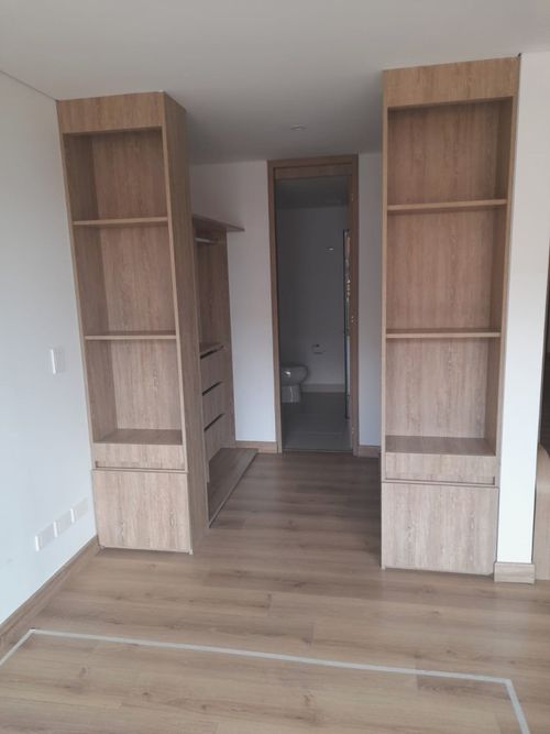 Apartaestudio en Arriendo en Santa barbara central, Bogotá - Miniatura 8