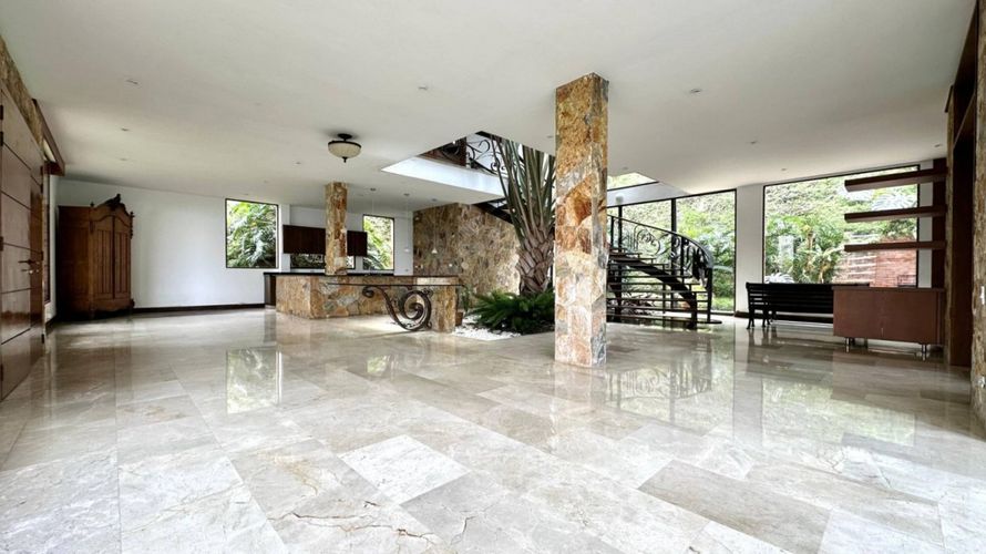 Casa en  Arriendo en El Poblado, Medellín - Miniatura 5