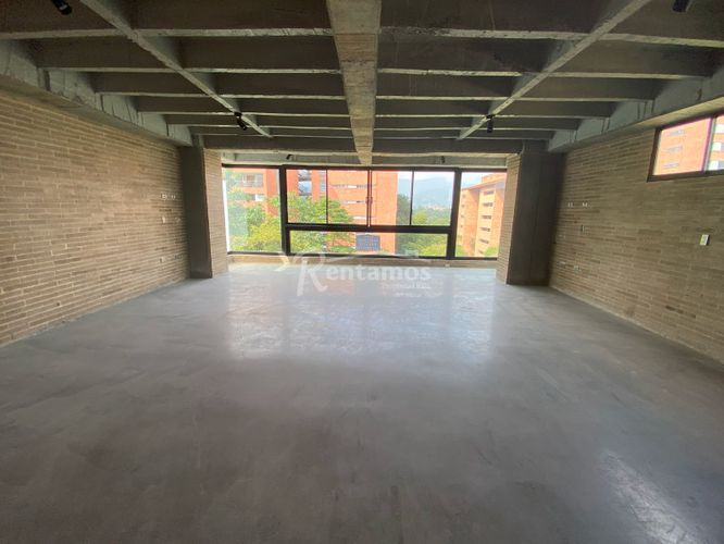 Oficina en Arriendo en El Poblado, Medellín - Miniatura 4