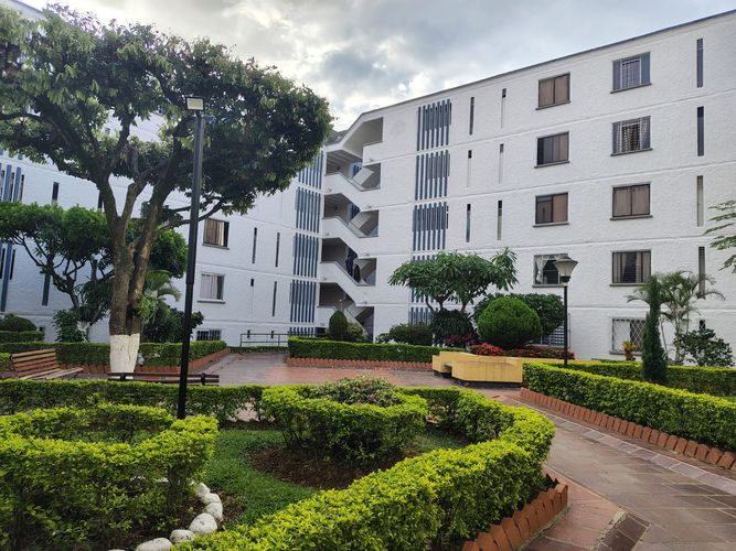 Apartamento en Venta en Conjunto el bosque sector d, Floridablanca - Miniatura 25