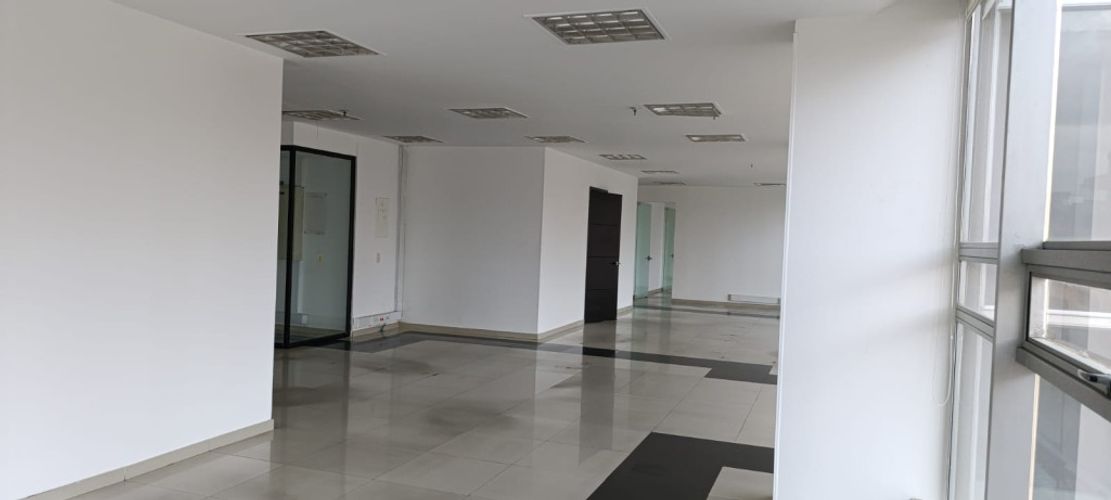 Edificio en Arriendo en Chico norte, Bogotá - Miniatura 13