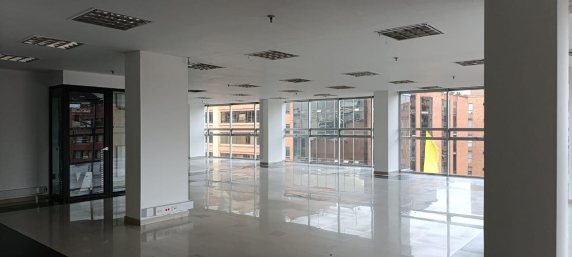 Edificio en Arriendo en Chico norte, Bogotá - Miniatura 27