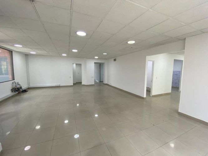 Oficina en  Arriendo en Rincon del chico, Bogotá - Miniatura 27