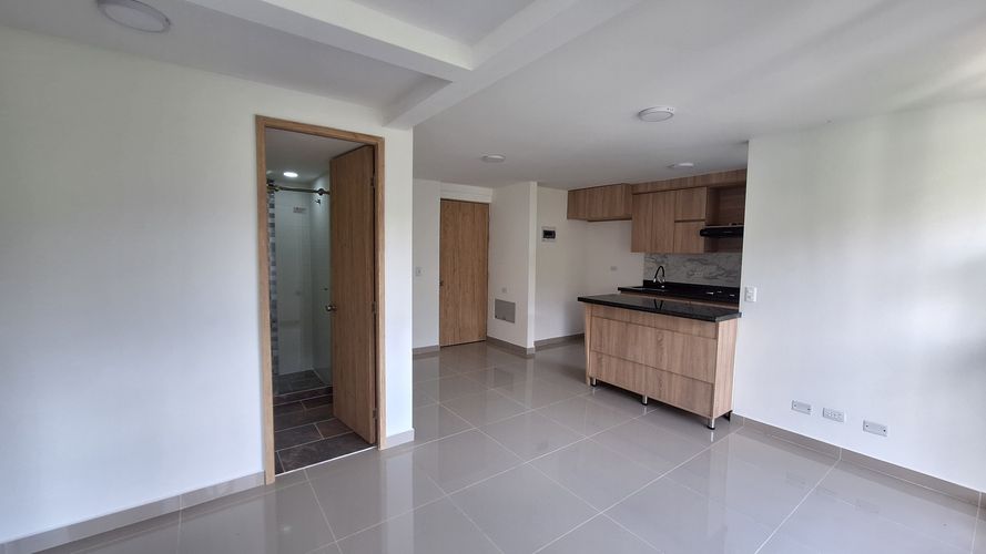 Apartamento en  Arriendo en La Navarra, Bello - Imagen 1