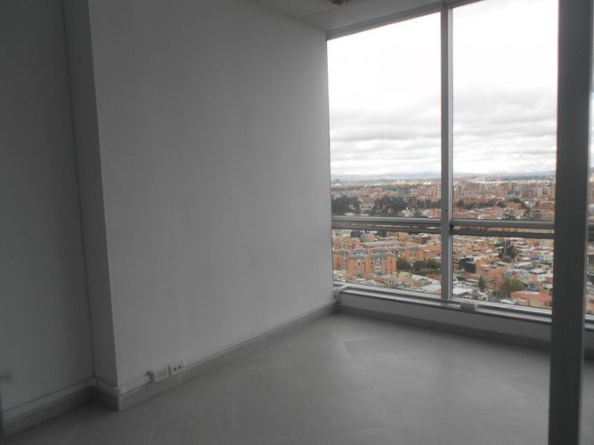 Oficina en  Arriendo en Barrancas Norte, Bogotá - Miniatura 3