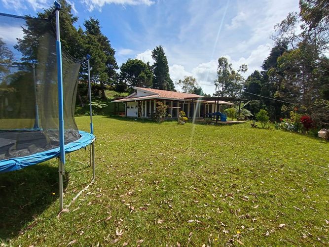 Finca en Arriendo en San isidro, Guarne - Miniatura 27