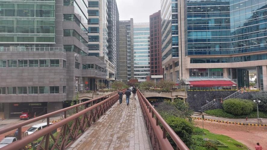 Oficina en Arriendo en Santa Barbara, Bogotá - Imagen 1