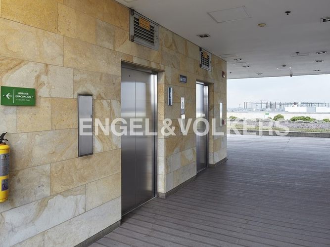 Oficina en  Arriendo en Fontibon, Bogotá - Miniatura 4
