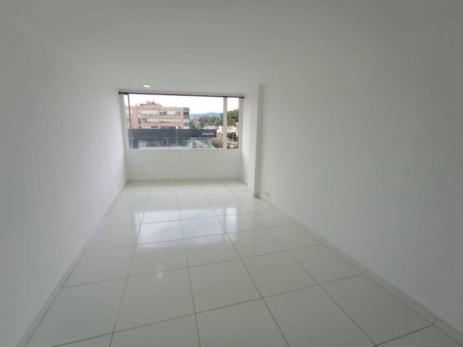 Apartaestudio en Arriendo en Santa Barbara, Bogotá - Miniatura 4