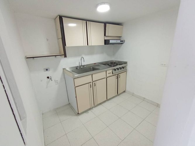 Apartaestudio en Arriendo en Santa Barbara, Bogotá - Miniatura 10